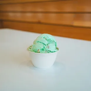 Marianne&apos;s Pistachio Almond Scoop