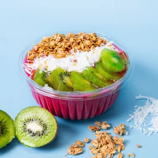 Pitaya Tropical Bowl W/ Granola