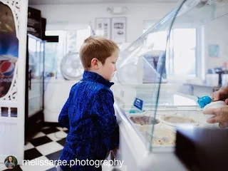 Scoops