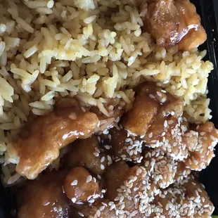 S16. Sesame Chicken