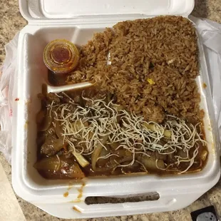 ramen and noodles, food