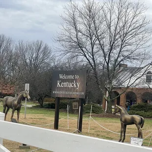 A set up area where you can take photos to memorialize your visit to Kentucky.