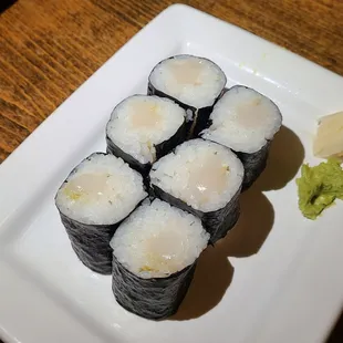 Hotate Yuzu Maki Rolls