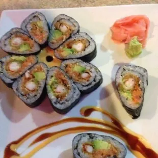 food, sushi, sashimi, sushi and sashimi