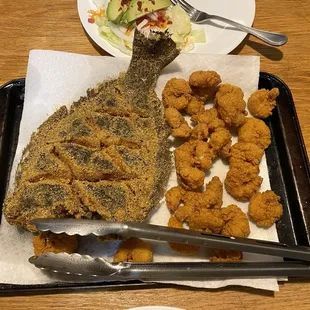 Nothing like super fresh seafood. Whole fried flounder was a hit, like always.