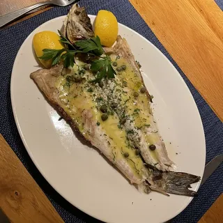 Lavraki