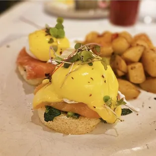 Smoked Salmon Benedict