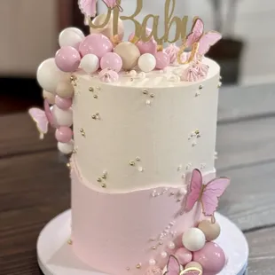 Baby shower cake