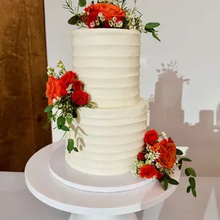 Rustic wedding cake