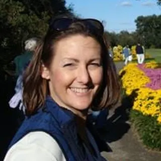 Julie W.