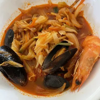 Spicy Seafood Noodle Soup