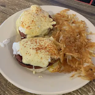 Eggs Benedict with Ham