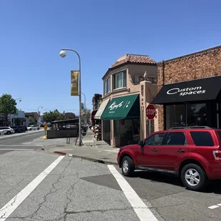 Walking West on Solano Ave. toward Kyoto.