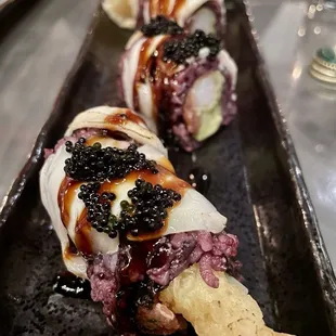 Black Pearl Sushi