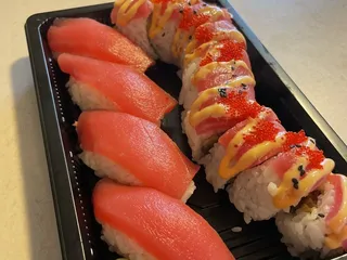 KYIRA Sushi
