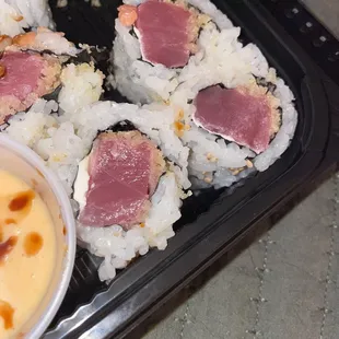 &quot;Cream cheese&quot; and tuna roll.