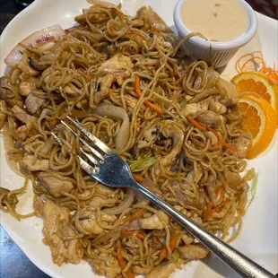 Chicken yakisoba. 10/10