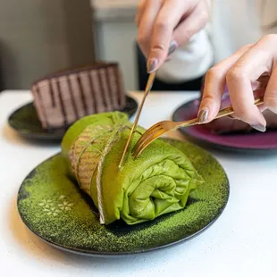 Matcha Red Bean Towl Cake
