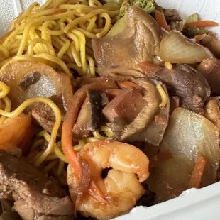 Combo chicken &amp; shrimp