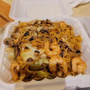 @Kyoto Sushi &amp; Bento,Pearlridge Mall 12/11/2022.Hubby was hungry &amp; so was my Mom, but not I.Lol.David ordered Noodles w/Shrimp &amp; ate it all!