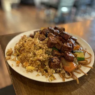 Tofu Dinner with Fried Brown Rice - Asked for no butter but forgot to ask for no egg.