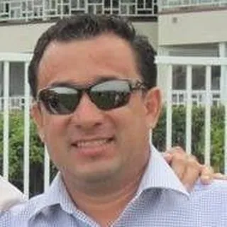 Alberto A.