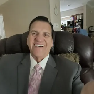 Chris R.