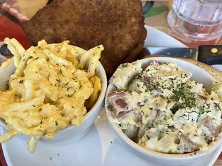 Camellia Cafe