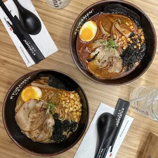 (4) Sapporo Miso Ramen