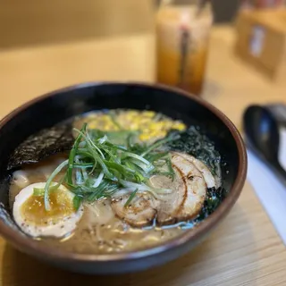 (2) Katsuobushi Pork Ramen (2)