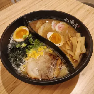 (2) Kyushu Tonkotsu Shio Ramen (2)