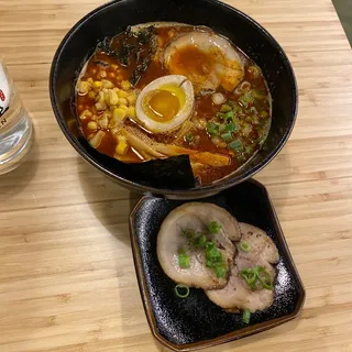 (4) Sapporo Miso Ramen (4)