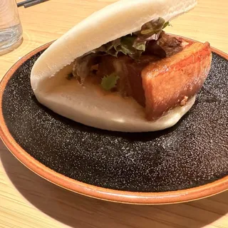 Steamed Pork Bao Buns