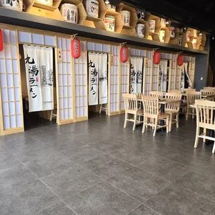 If you love Ramen, RUN to this place!!!!!!!!