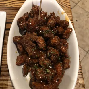 food, chicken wings and fried chicken