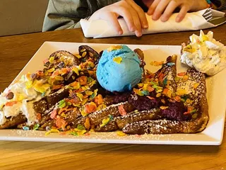 Stella's Black Dog Tavern