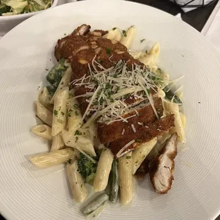 David pasta with almond chicken
