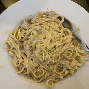 Chicken Alfredo $21.00