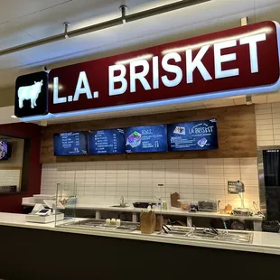 Located where Paradise Bakery used to be at Makai Market