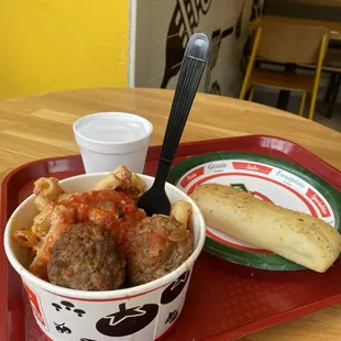 Baked Ziti and Meatballs