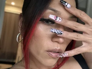 D'Licious Nails Nail Art Studio