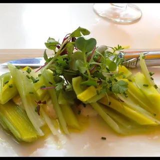 Braised Leeks with Dijon Mustard Sauce