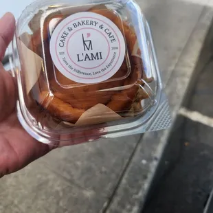 Mini Basque Cheesecake ($9.95)