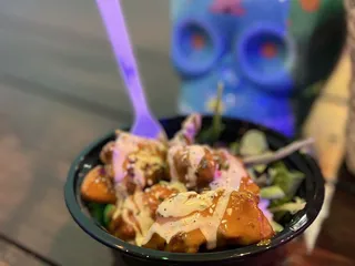 Shaneboy’s Craft Hawaiian Grindz