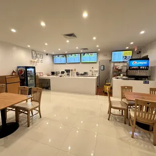 sushi and sashimi, interior