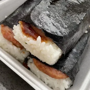 Carryout: Spam Musubi (3)