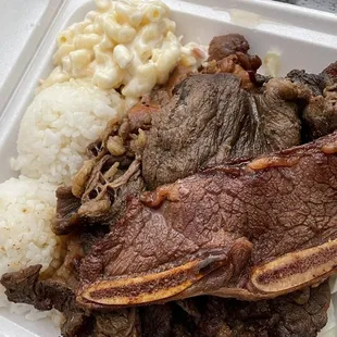 Takeout: BBQ Mix Combo Plate