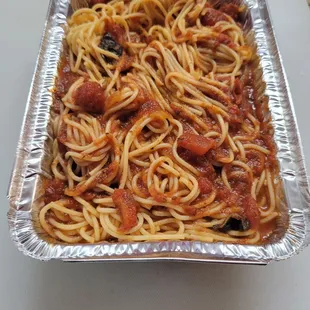 Spaghetti w/ marinara sauce