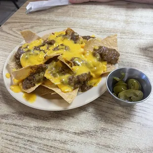 Meat and cheese nachos
