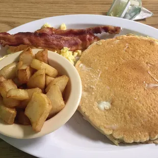 Pancake plate with a side of potatoes